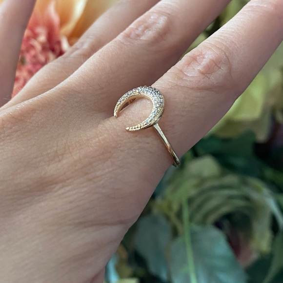 EXPRESS Ring - Picture 3 of 3